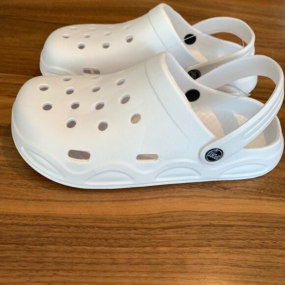 Classic Croc style shoe/clog, EVA, new white sz 42-43 or 10-11, fun in the sun - Picture 2 of 15